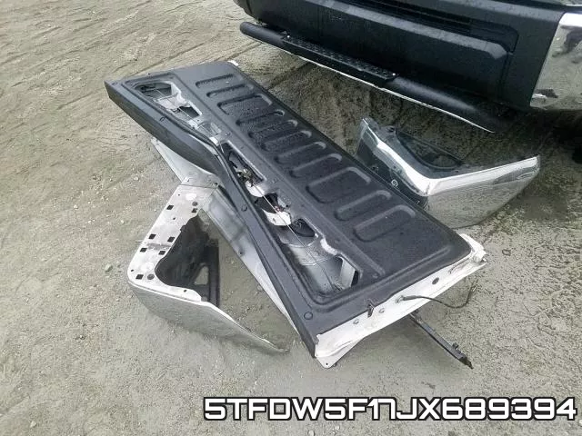 5TFDW5F17JX689394_9.webp