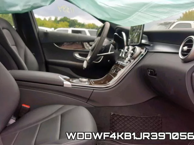 WDDWF4KB1JR397056_5.webp