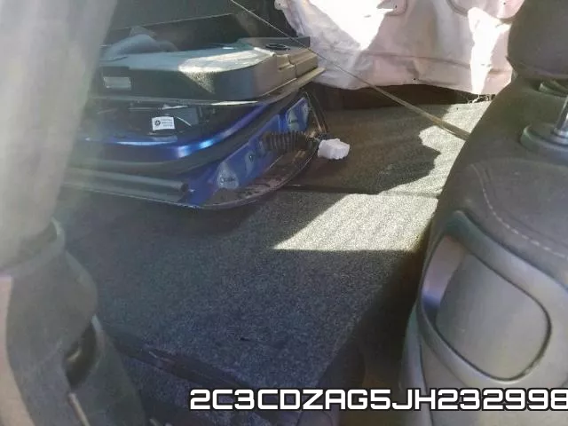 2C3CDZAG5JH232998_6.webp
