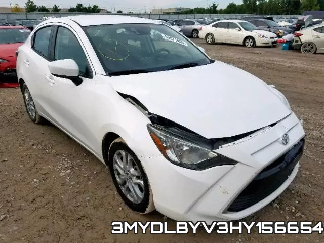 3MYDLBYV3HY156654_1.webp