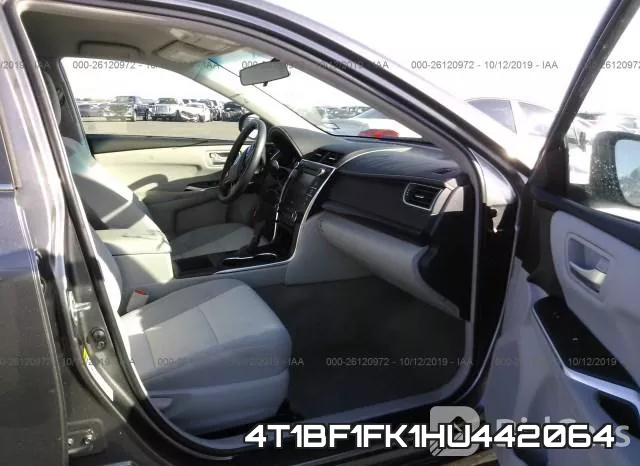4T1BF1FK1HU442064_5.webp