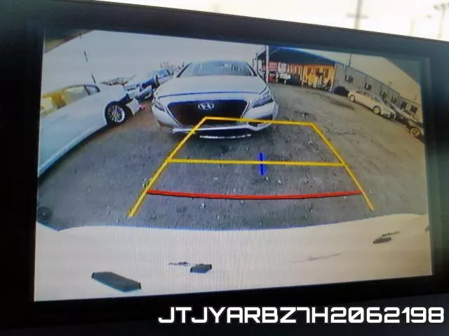 JTJYARBZ7H2062198_9.webp
