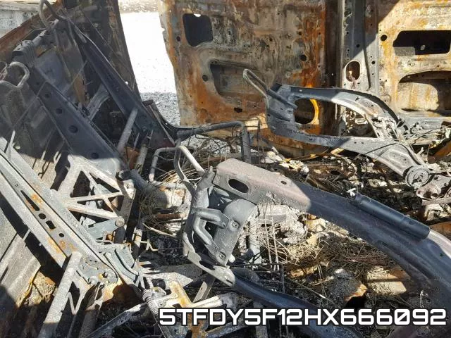 5TFDY5F12HX666092_6.webp