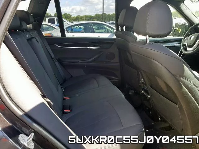 5UXKR0C55J0Y04557_6.webp