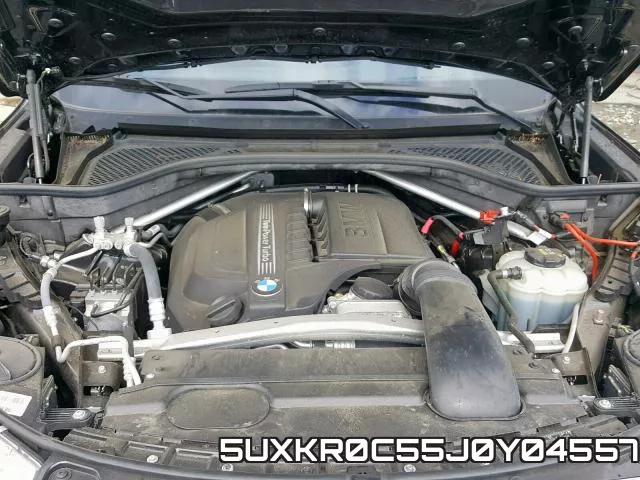 5UXKR0C55J0Y04557_7.webp
