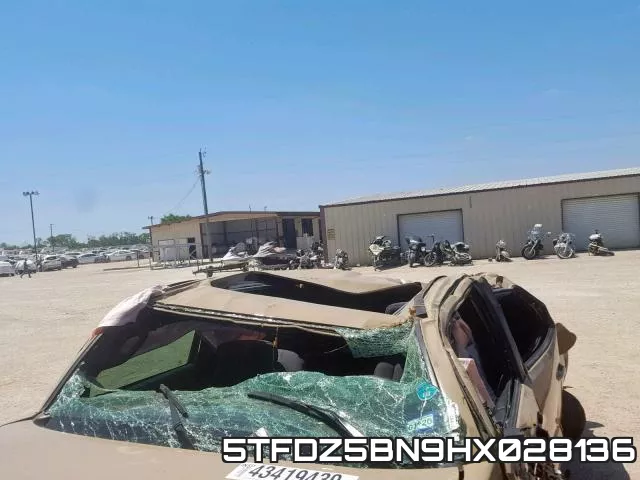 5TFDZ5BN9HX028136_10.webp