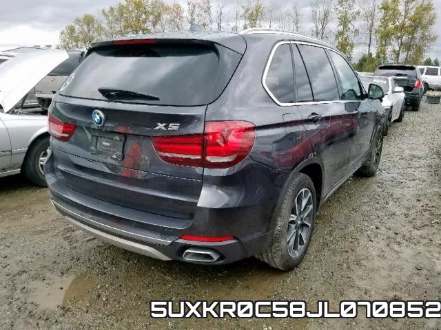 5UXKR0C58JL070852