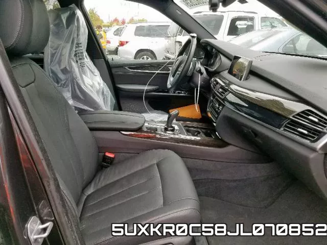 5UXKR0C58JL070852_5.webp