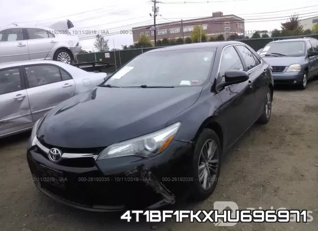 4T1BF1FKXHU696971