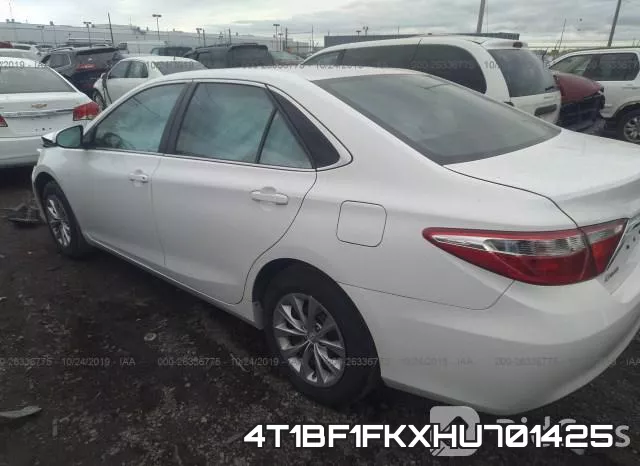 4T1BF1FKXHU701425_3.webp
