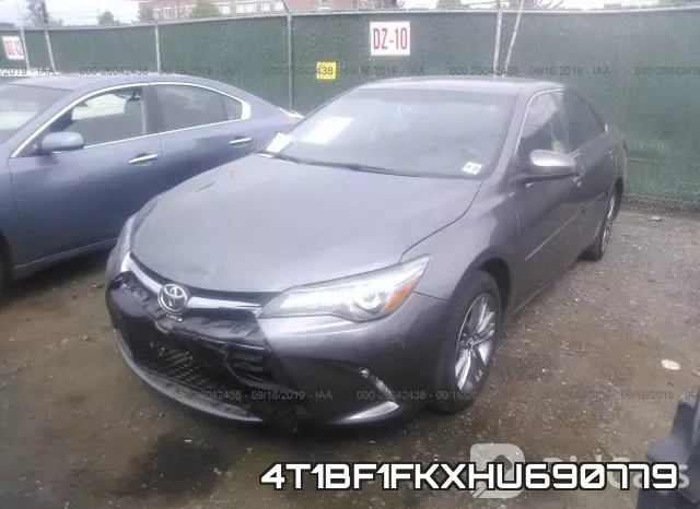 4T1BF1FKXHU690779