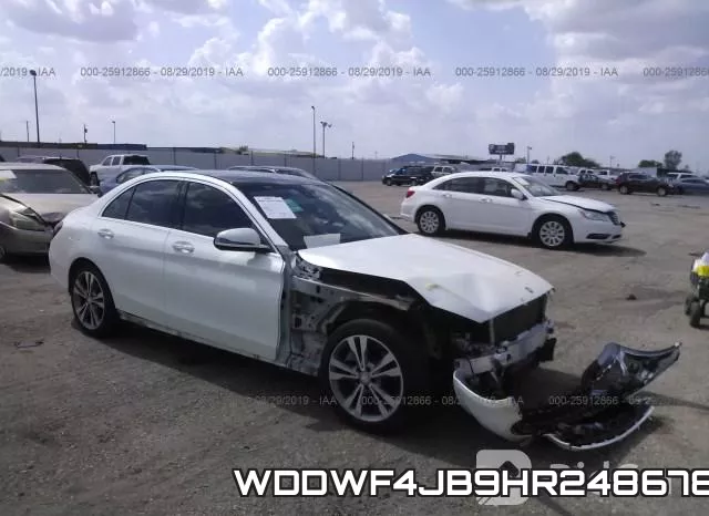 WDDWF4JB9HR248678_1.webp