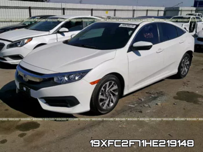 19XFC2F71HE219148_2.webp