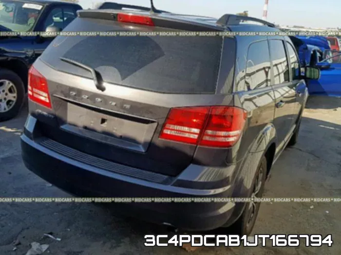 3C4PDCAB1JT166794_4.webp