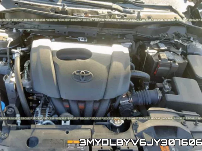 3MYDLBYV6JY307606_7.webp
