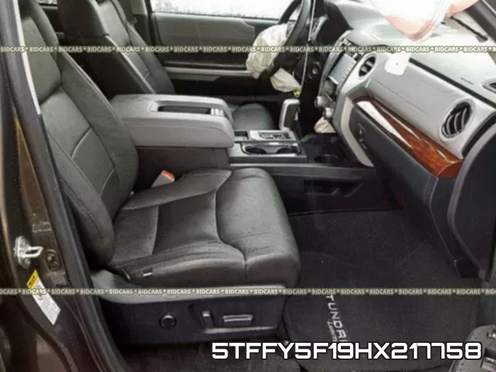 5TFFY5F19HX217758_5.webp