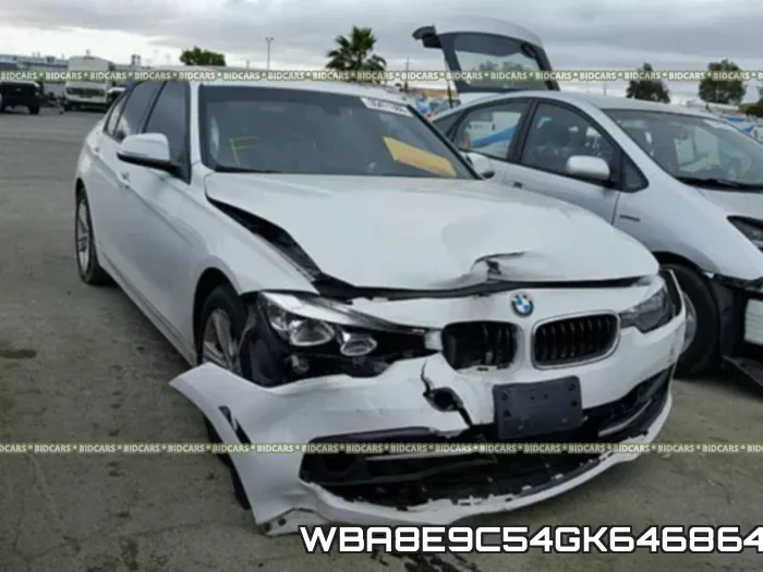 WBA8E9C54GK646864