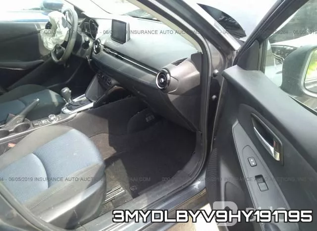 3MYDLBYV9HY191795_5.webp