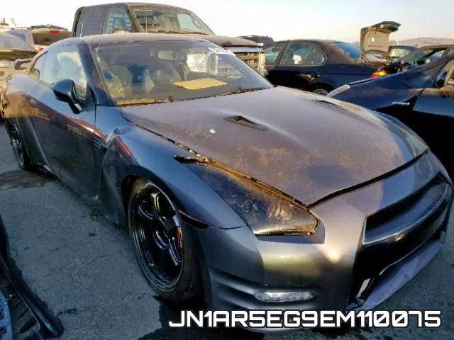 JN1AR5EG9EM110075