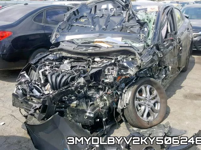 3MYDLBYV2KY506248_2.webp