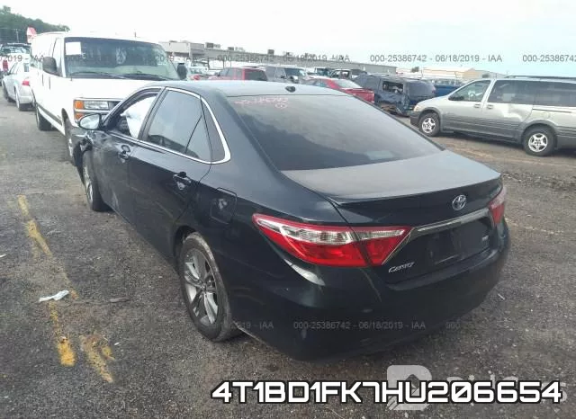 4T1BD1FK7HU206654_3.webp