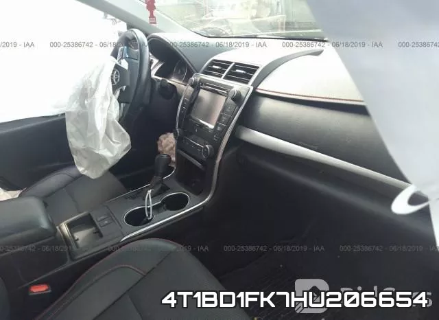 4T1BD1FK7HU206654_5.webp