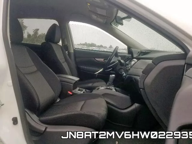 JN8AT2MV6HW022935_5.webp