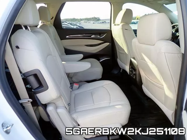 5GAERBKW2KJ251108_6.webp
