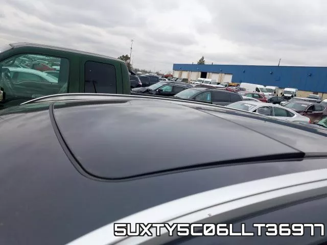 5UXTY5C06LLT36977_9.webp