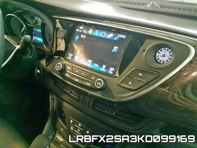 LRBFX2SA3KD099169_9.webp