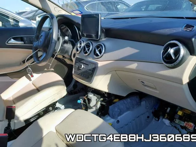 WDCTG4EB8HJ360689_5.webp