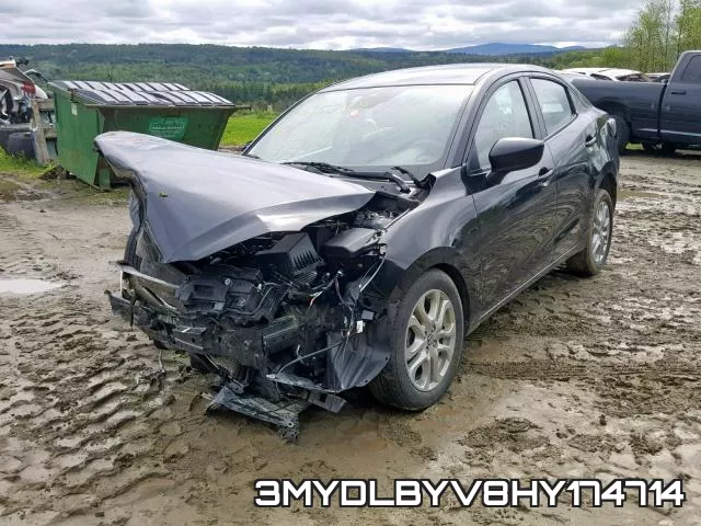 3MYDLBYV8HY174714_2.webp