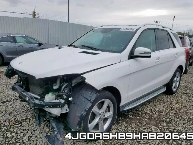 4JGDA5HB9HA820645_2.webp