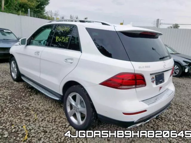 4JGDA5HB9HA820645_3.webp