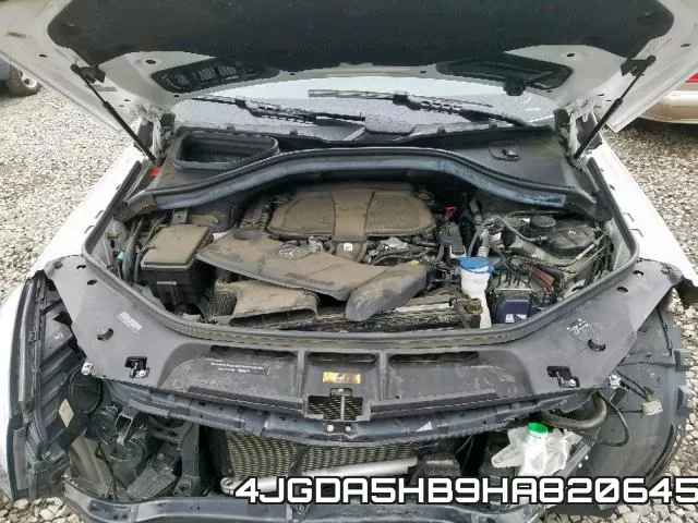 4JGDA5HB9HA820645_7.webp