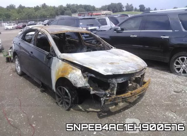 5NPEB4AC1EH900576