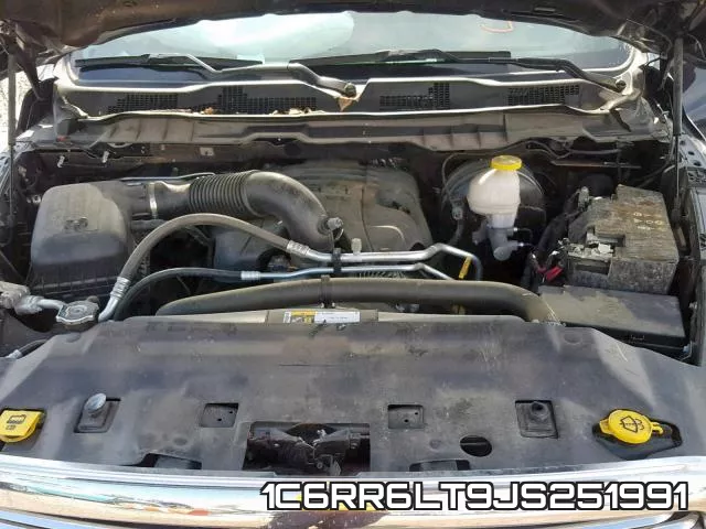 1C6RR6LT9JS251991_7.webp