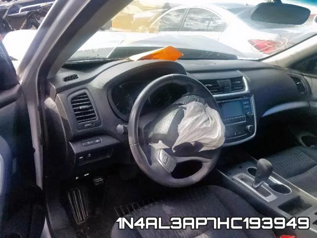 1N4AL3AP7HC193949_9.webp