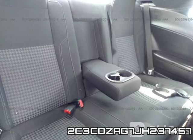 2C3CDZAG7JH237457_8.webp