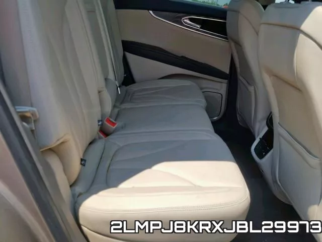 2LMPJ8KRXJBL29973_6.webp