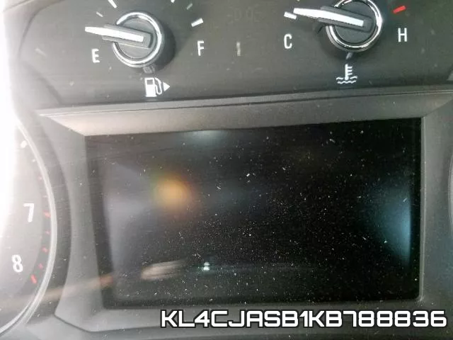 KL4CJASB1KB788836_8.webp