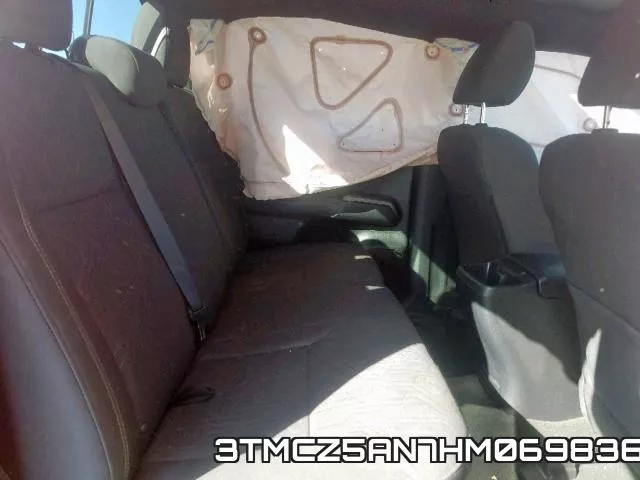 3TMCZ5AN7HM069836_6.webp