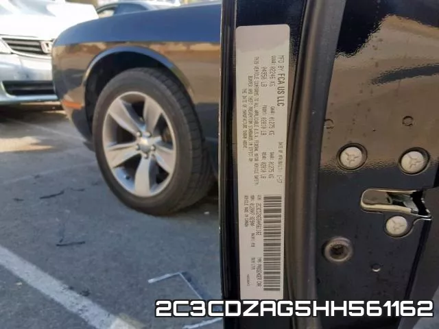 2C3CDZAG5HH561162_10.webp