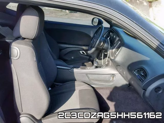 2C3CDZAG5HH561162_5.webp