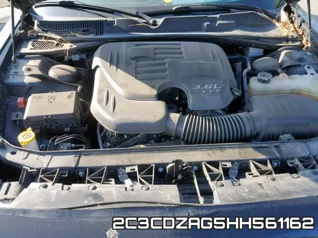 2C3CDZAG5HH561162_7.webp