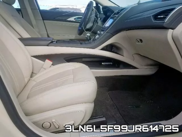 3LN6L5F99JR614725_5.webp