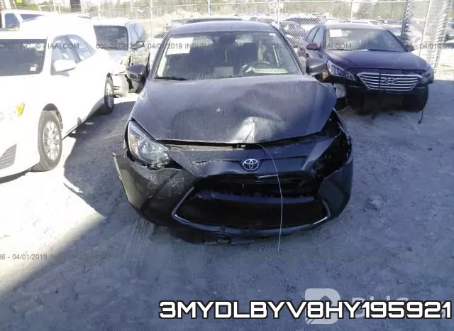 3MYDLBYV8HY195921_6.webp