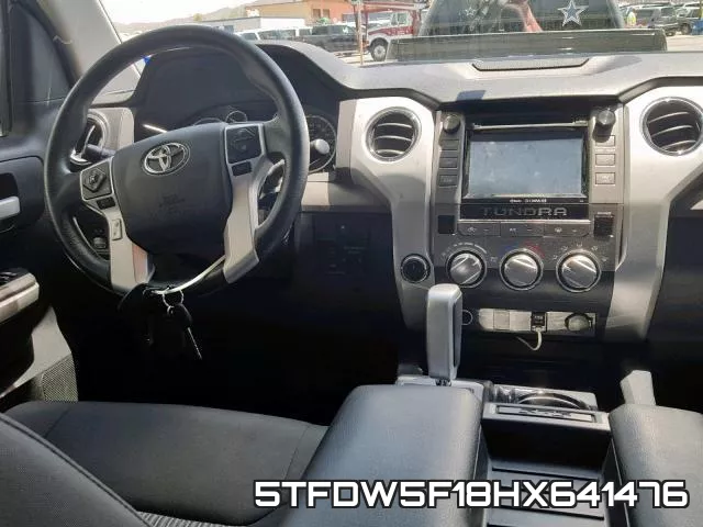 5TFDW5F18HX641476_9.webp