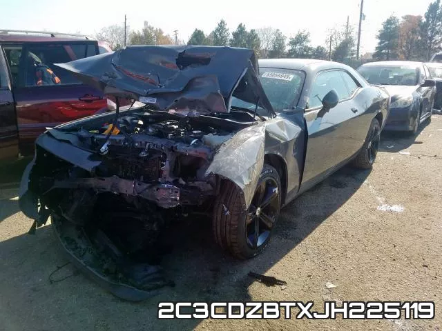 2C3CDZBTXJH225119_2.webp