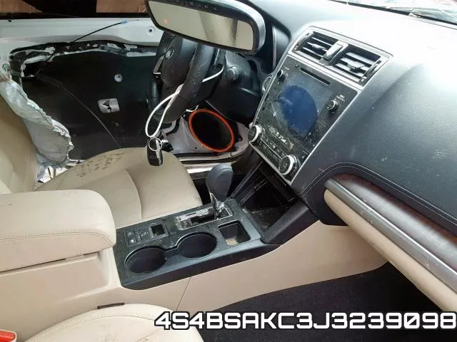 4S4BSAKC3J3239098